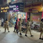 *रायगढ़ के सराफा बाजार में पुलिस का पैदल मार्च – एडिशनल एसपी ने सराफा व्यापारियों को दिए सुरक्षा संबंधी निर्देश*