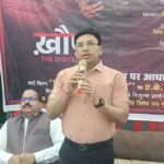 “साइबर अपराध के खिलाफ ‘खौफ’ का संदेश: एसएसपी खुद बने नायक, घरघोड़ा में मुफ्त प्रदर्शन”