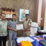 घरघोड़ा में प्रतिभा का सम्मान: 97.83% अंक लाकर प्रदेश में 8वां स्थान पाने वाले एहसान अली का हुआ अभिनंदन