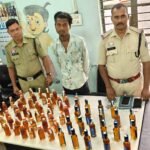 घरघोड़ा पुलिस की बड़ी कार्रवाई, 69 पाव अंग्रेजी शराब के साथ तस्कर गिरफ्तार*